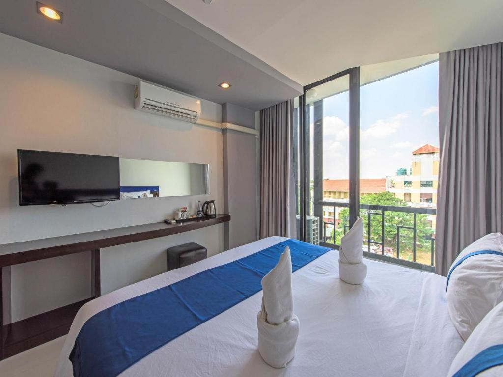 Ingtara Hotel Khon Kaen Bagian luar foto