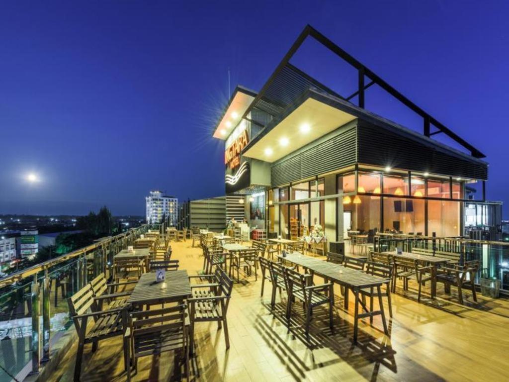 Ingtara Hotel Khon Kaen Bagian luar foto