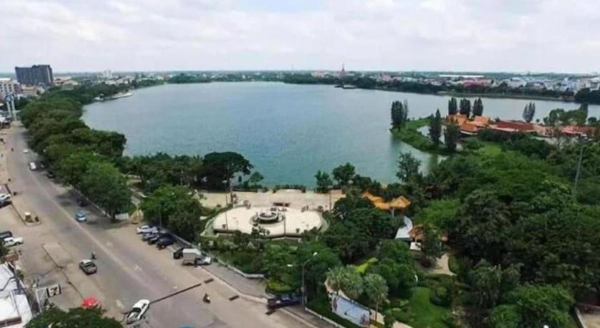 Ingtara Hotel Khon Kaen Bagian luar foto